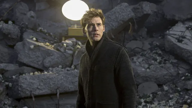 Official still 14 from The Hunger Games: Mockingjay – Part 1