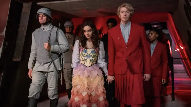 Official still 7 from The Hunger Games: The Ballad of Songbirds & Snakes