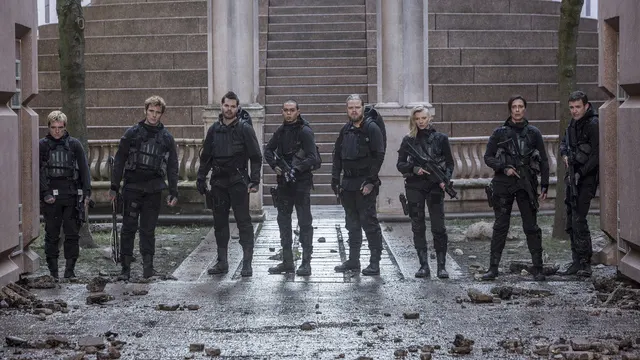 Official still 13 from The Hunger Games: Mockingjay – Part 2